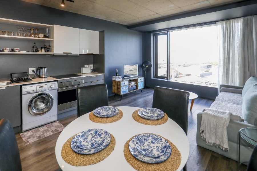 1 Bedroom Property for Sale in Woodstock Western Cape